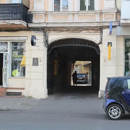 Apartment On Langeronovskaya